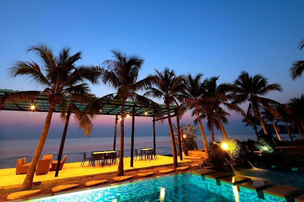 Purimuntra Resort And Spa Pran Buri Exterior photo