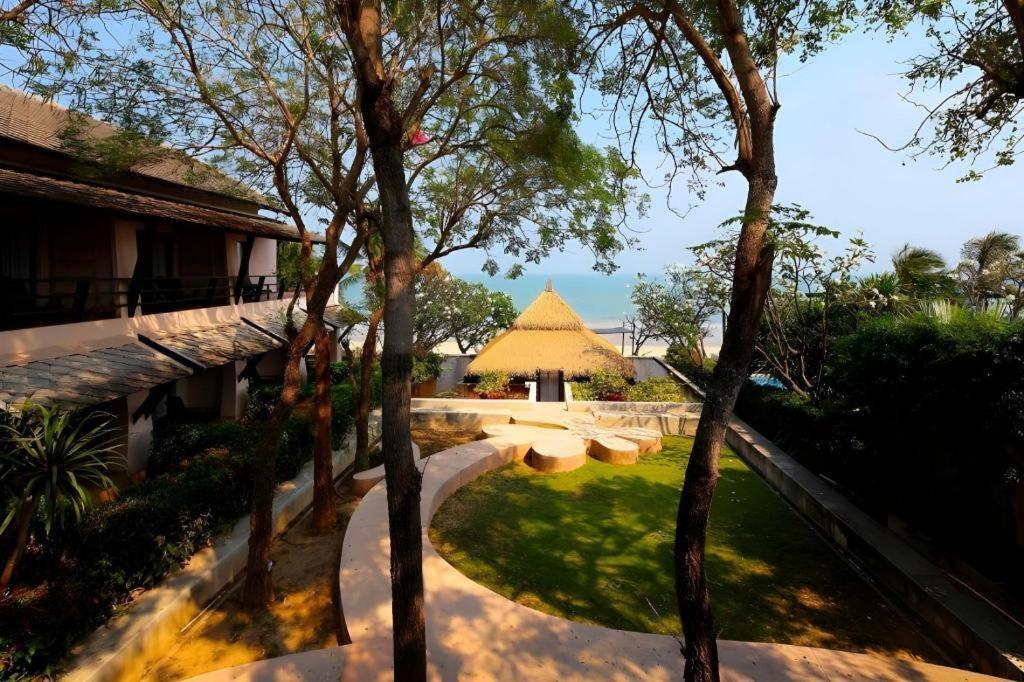 Purimuntra Resort And Spa Pran Buri Exterior photo